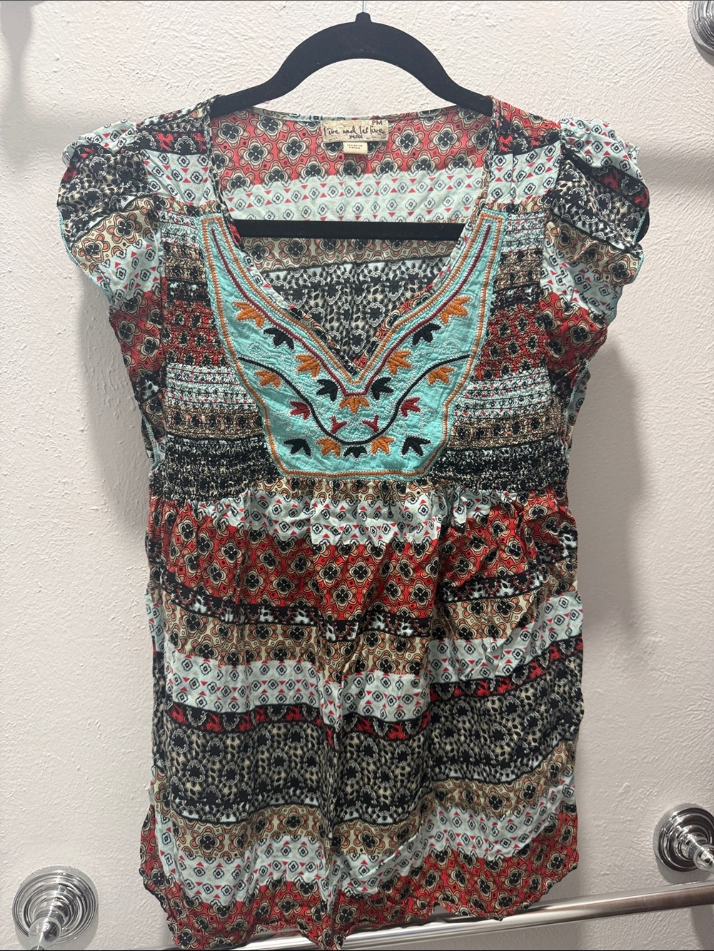 Live and Let Live PM Boho Embroidered V-Neck Folk Multi-Color Pattern